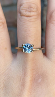 1.08ct ラウンドカット ライトブルーサファイア モンタナ産 SR271