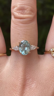 【一点物】オリヴィアリング ・2.20ct・加熱モンタナ産ブルーグリーンイエローサファイア・K14YG