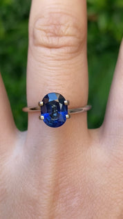 2.21ct Oval Cut Blue Sapphire SO211
