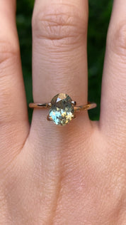 2.2ct Oval Cut Parti Aqua Green Yellow Montana Sapphire SO210
