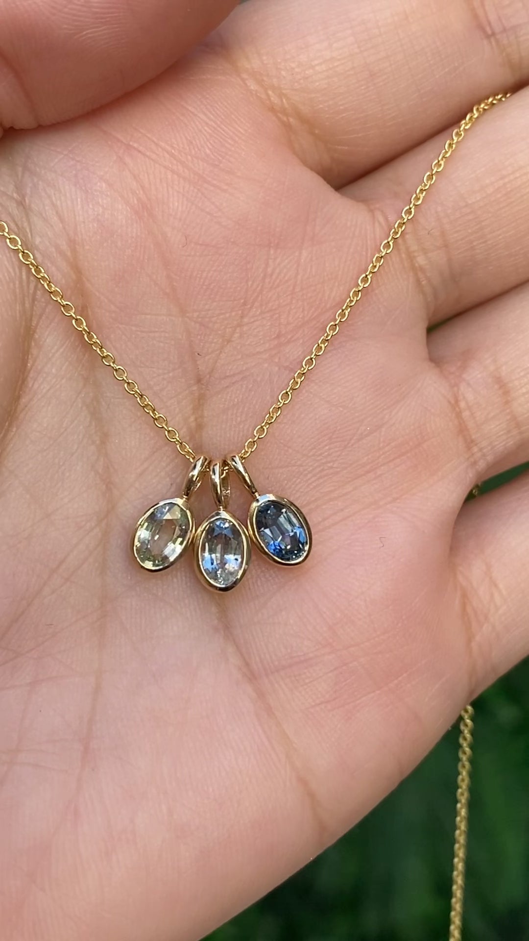 14K Gold Bezel Madagascar Sapphire Charm 6.0mm