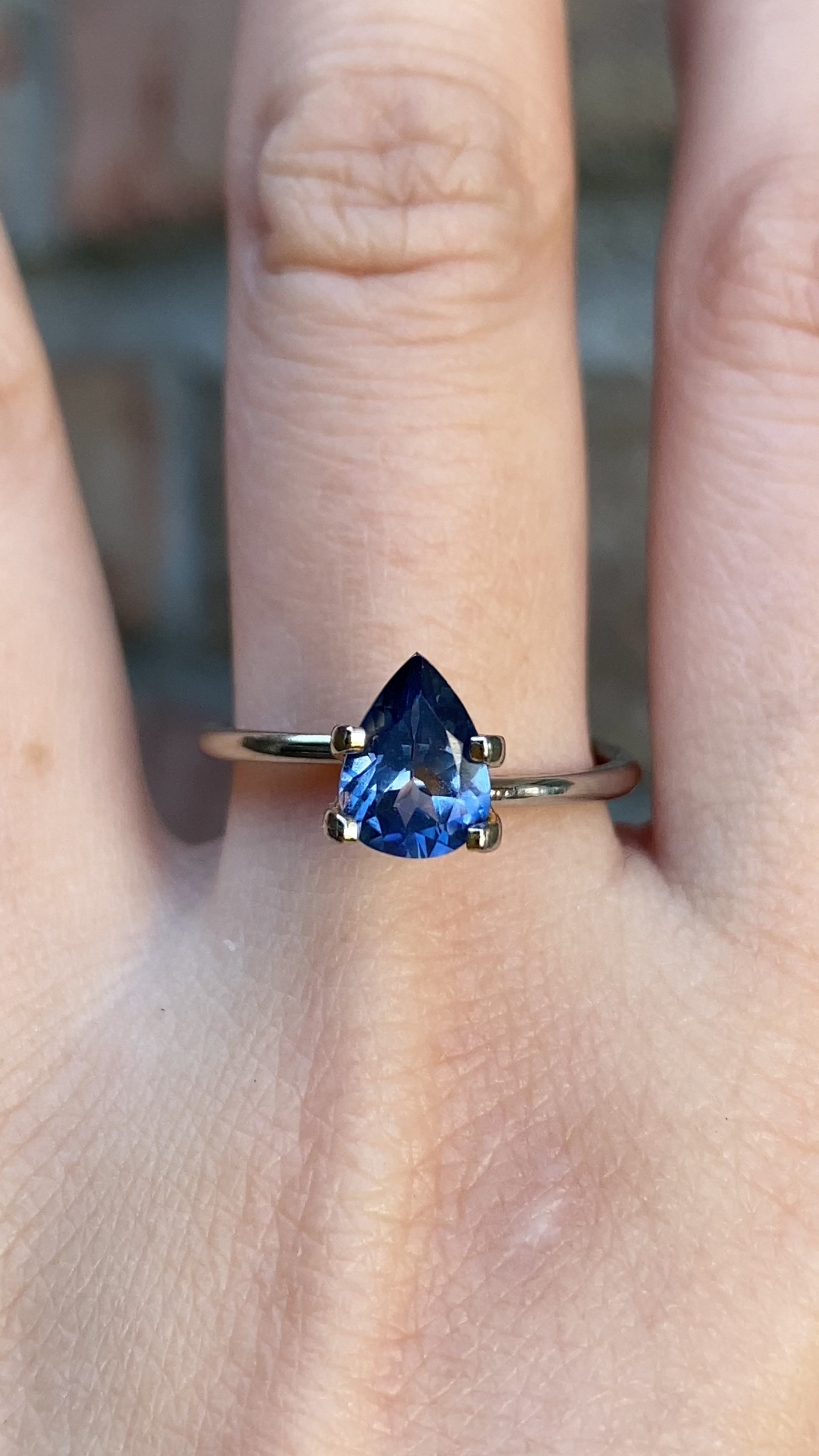 1.32ct Pear Blue Montana Sapphire SF260