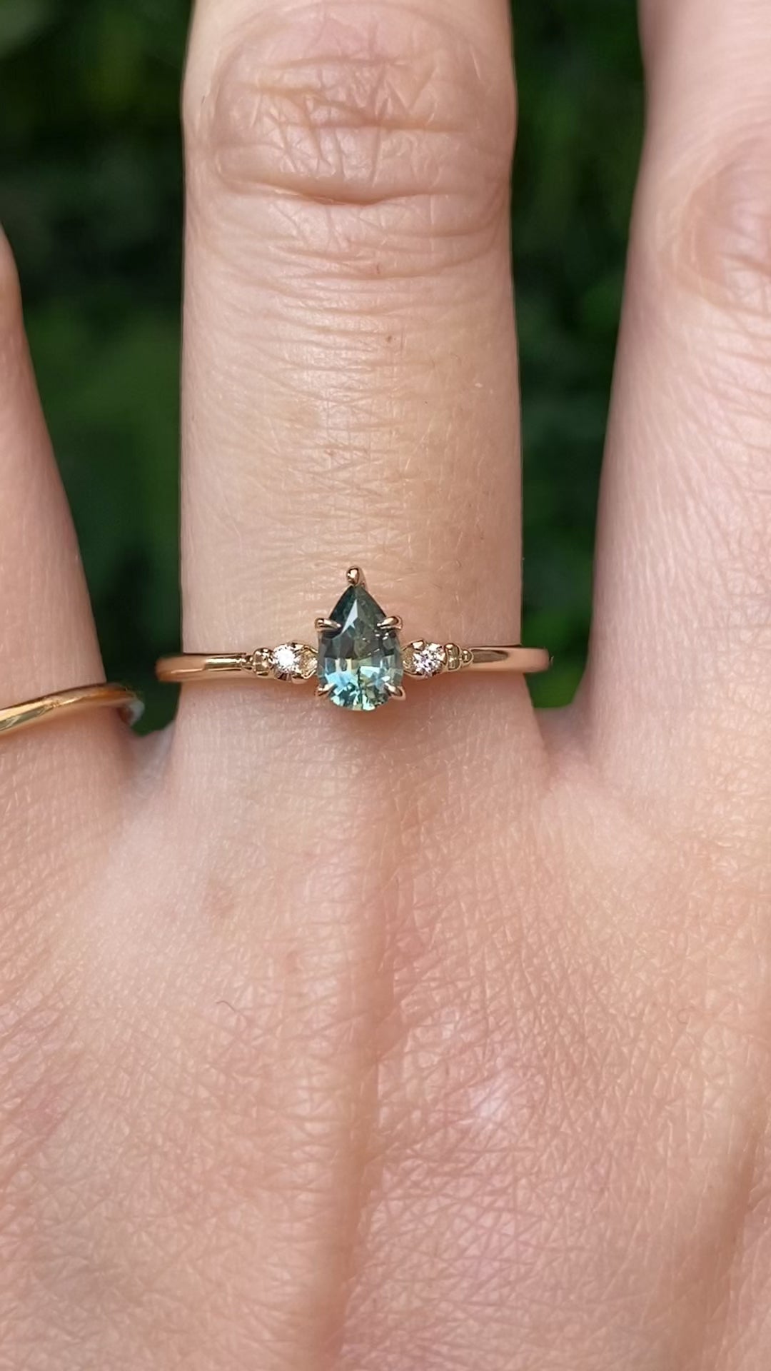 【即日配送】エステルリング ・0.40ct・モンタナ産グリーンサファイア・K14YG