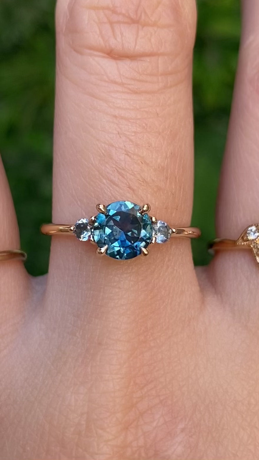 Emilie Grand Ring 1.18ct Teal Blue Montana Sapphire