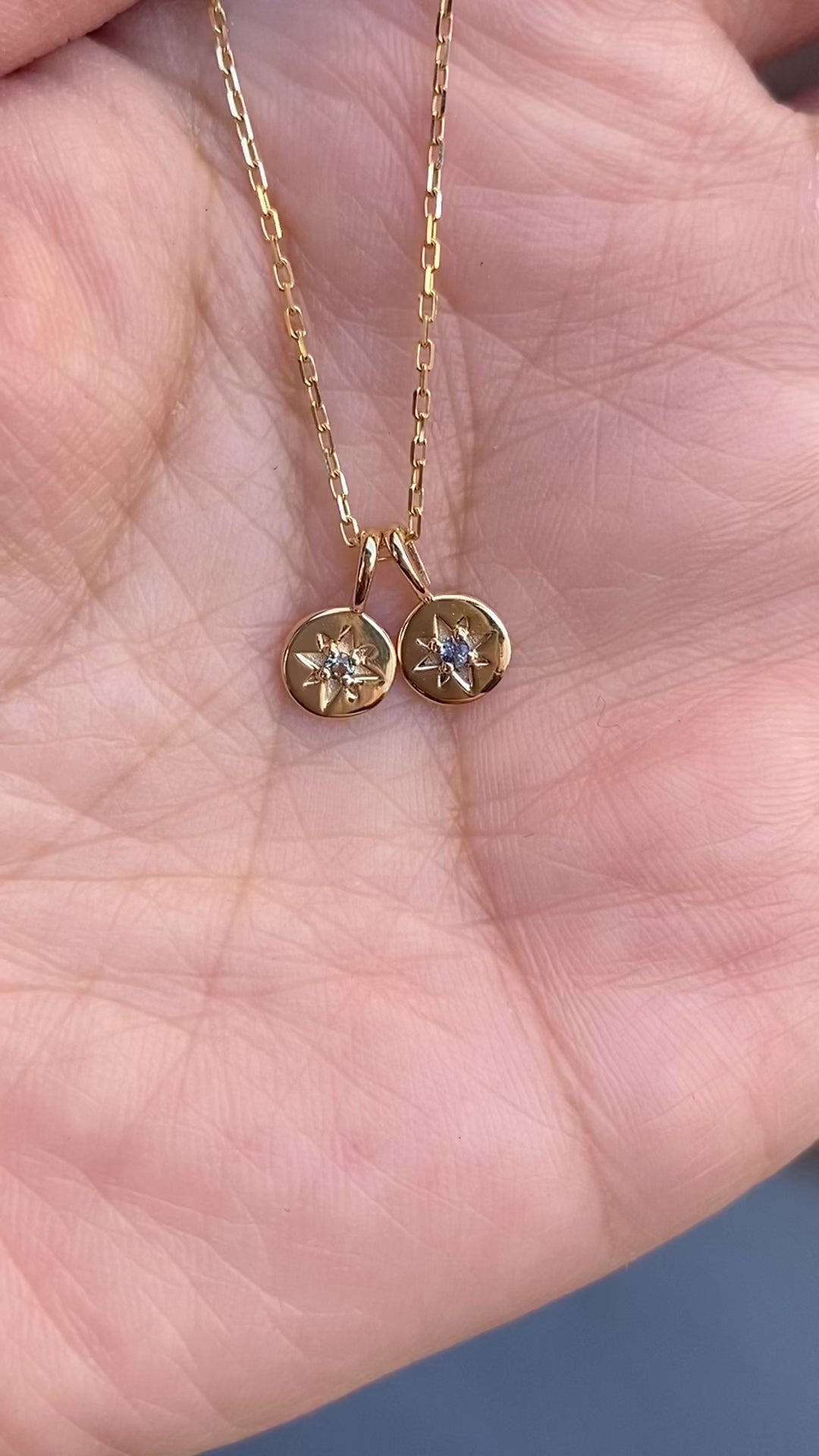 Sirius Montana Sapphire Charm