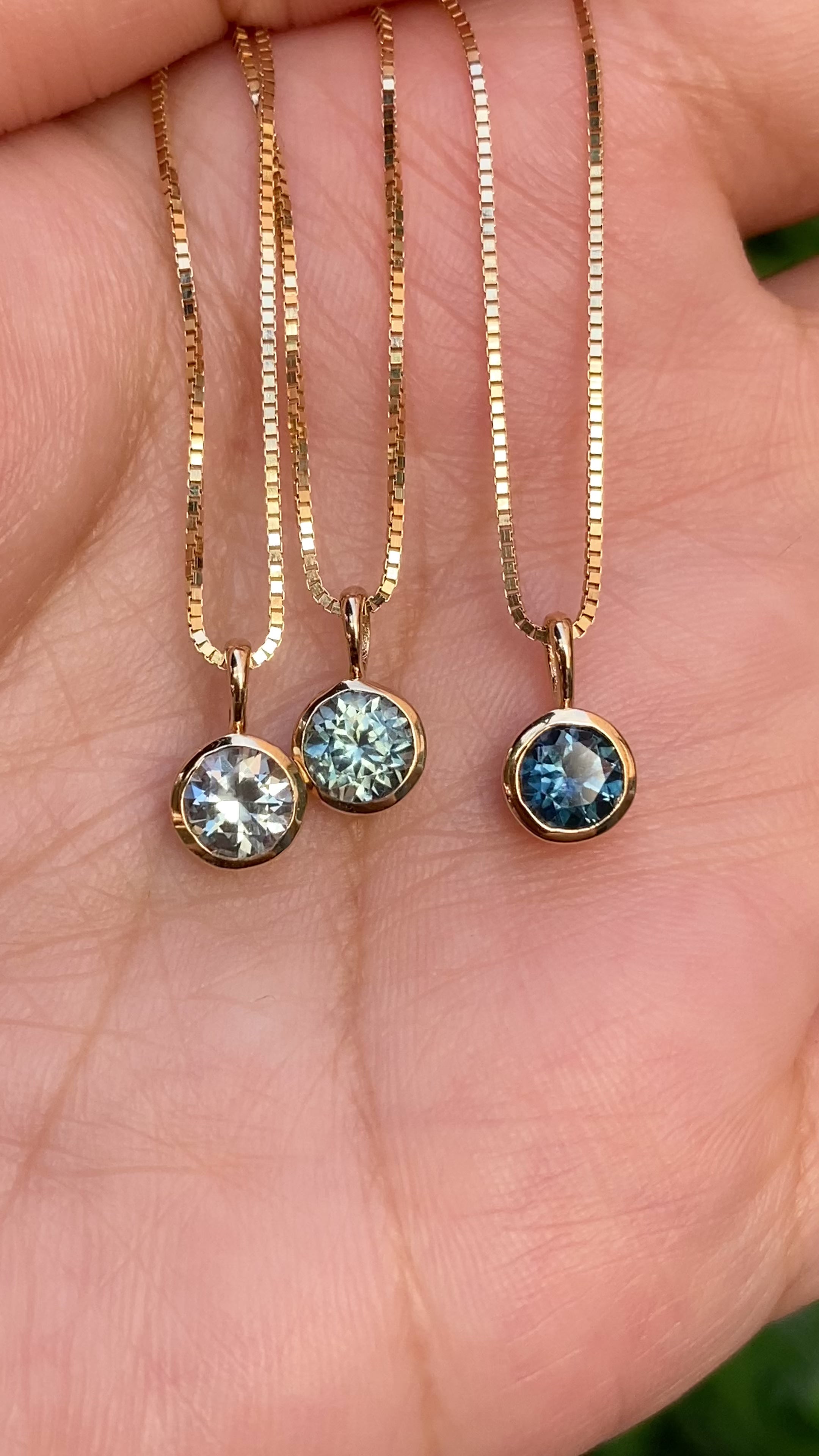 Montana Sapphire Patia Round Necklace