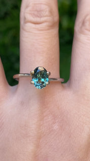 1.52ct Oval Cut Green Montana Sapphire SO698