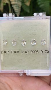 0.44ct オーバルホワイトローズカットダイヤモンド D102
