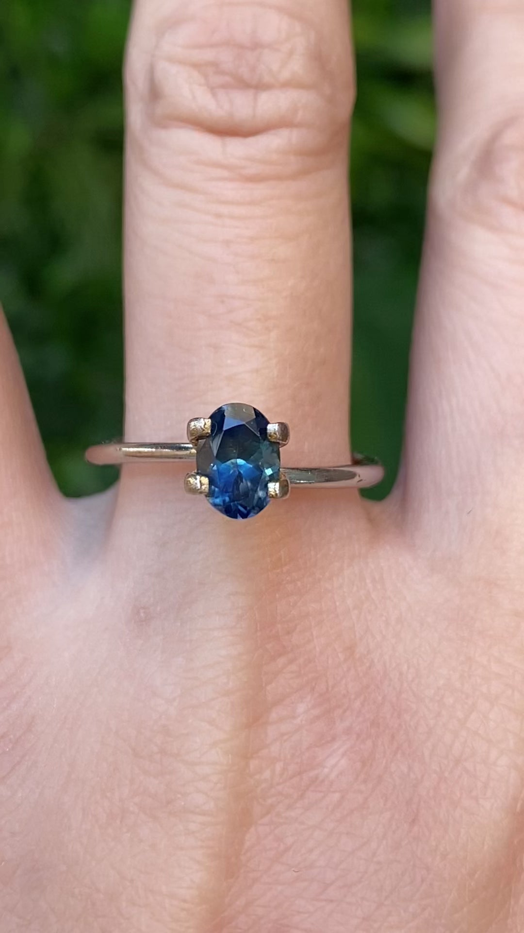 1.21ct Oval Cut Teal Blue Montana Sapphire SO701