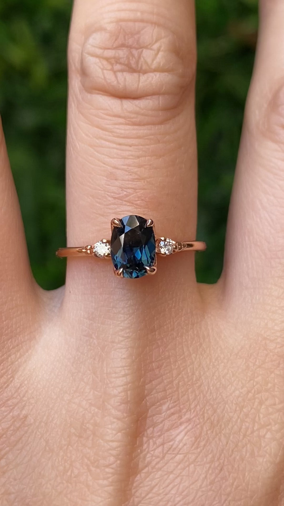 Video captures the sapphire ring in indirect daylight to reflect the stone’s true tones and how it sparkles in motion.
