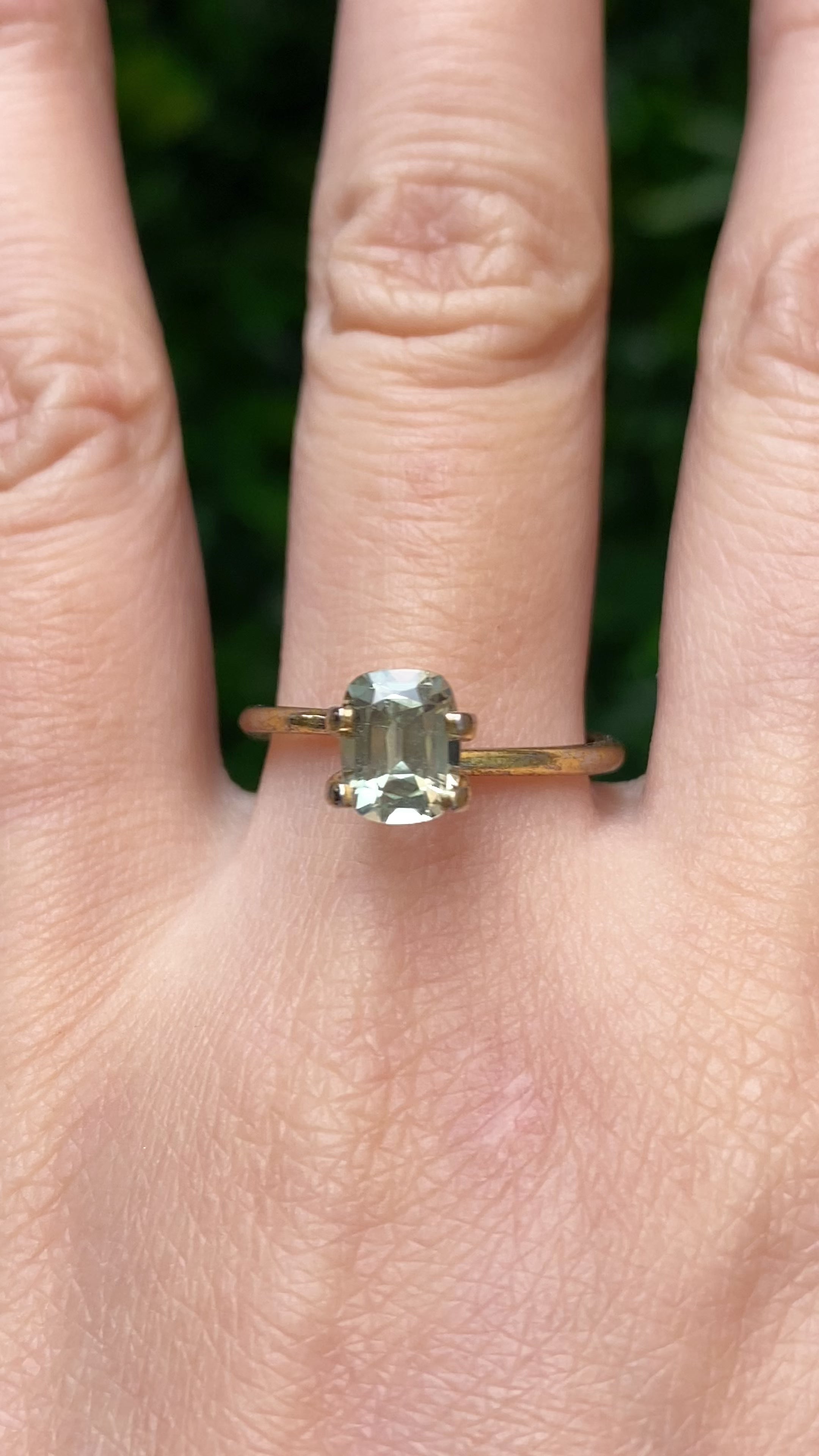 1.34ct Cushion Cut Light Green Montana Sapphire SF349