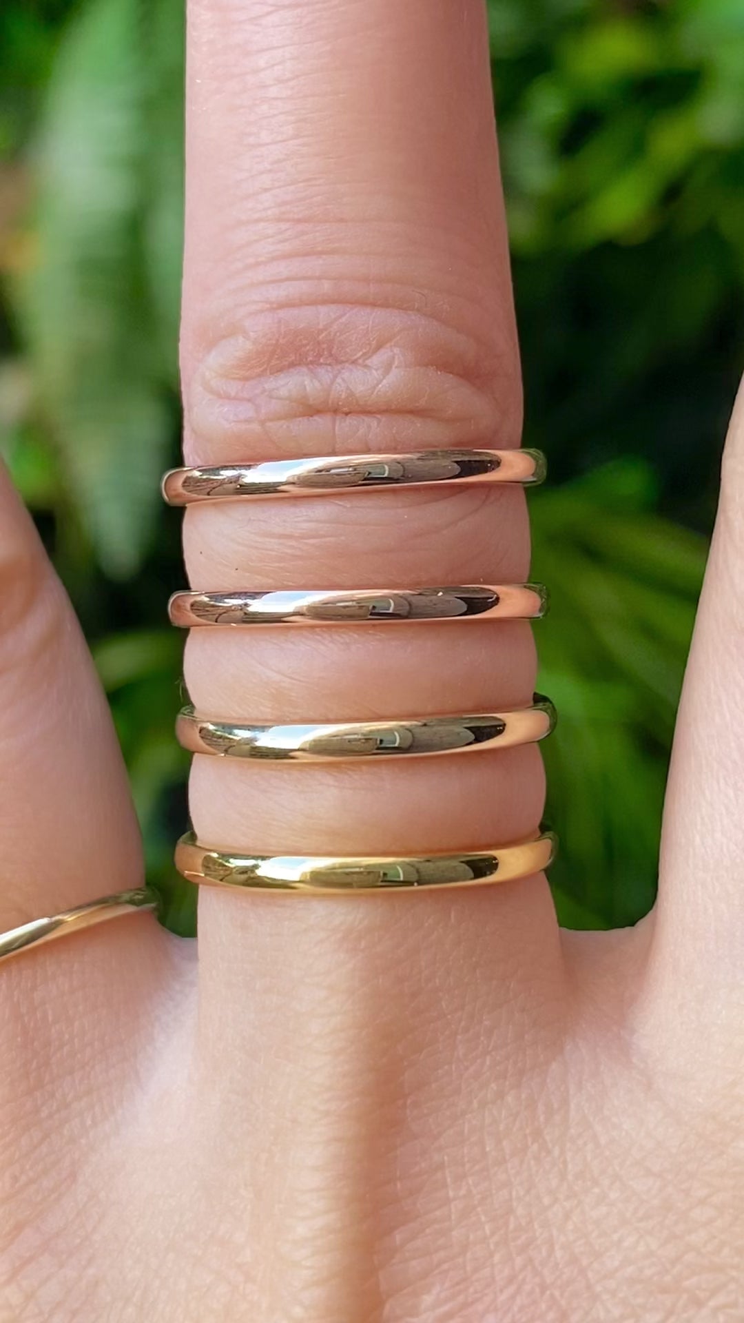 ハーフラウンド ストレート リング Half-Round Straight Band