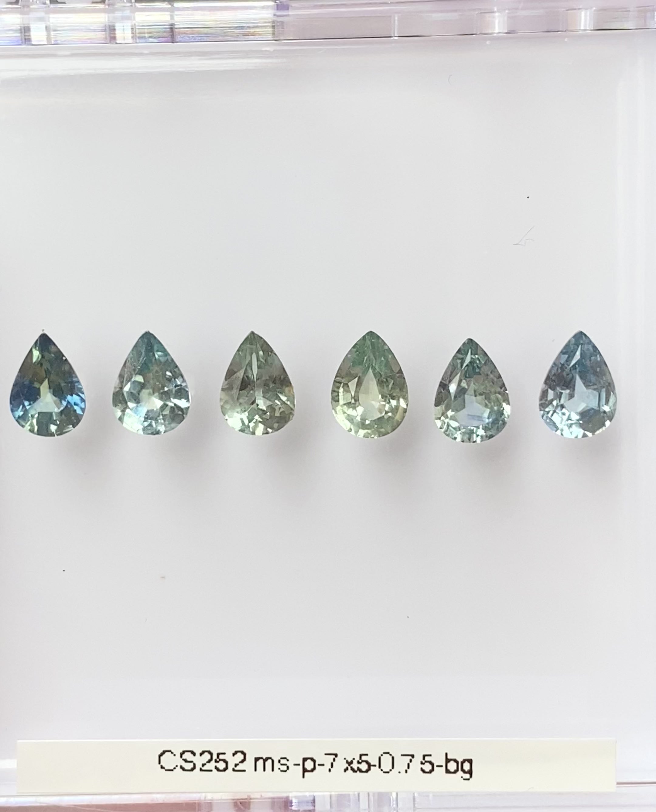 0.75ct Calibrated Pear Montana Sapphire (7x5mm) CS252