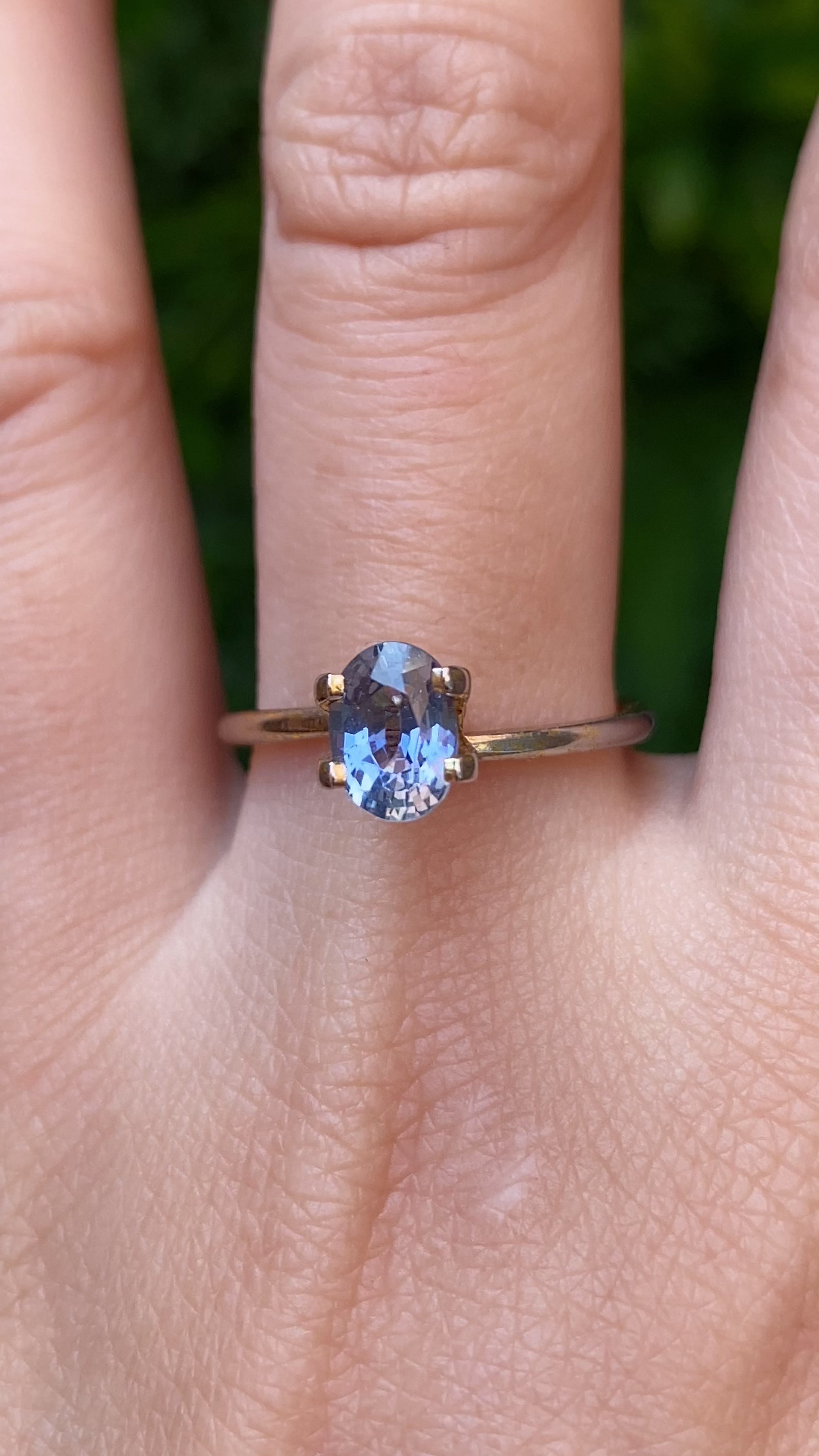 1.21ct Oval Cut Blue Madagascar Sapphire SO526