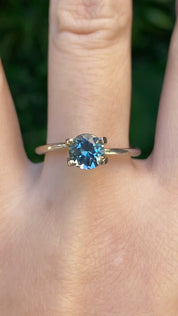 1.17ct Round Cut Blue Green Montana Sapphire SR504