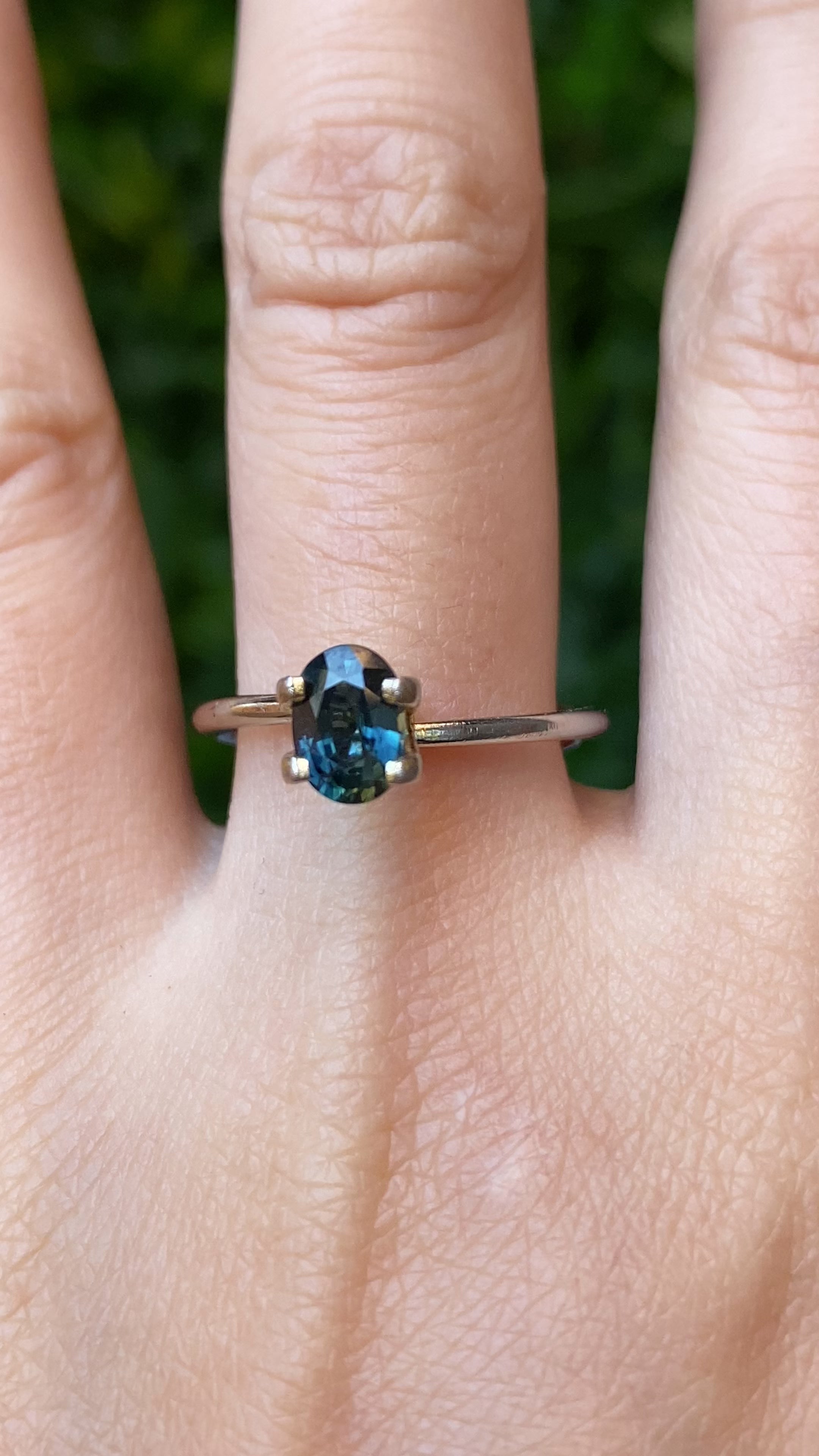 1.03ct Oval Cut Dark Teal Blue Madagascar Sapphire SO586