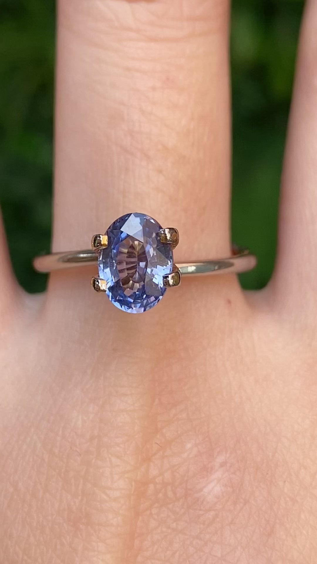 1.50ct Oval Cut Blue Srilanka Sapphire SO727