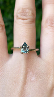 0.72ct Pear Cut Aqua Mint Green Montana Sapphire