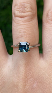 1.34ct Asscher Cut Teal Blue Montana Sapphire Sapphire SF559