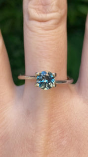 1.12ct Round Cut Blue Green Montana Sapphire SR511