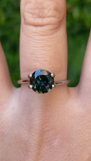 2.26ct Round Cut Peacock Green Queensland Sapphire SR405