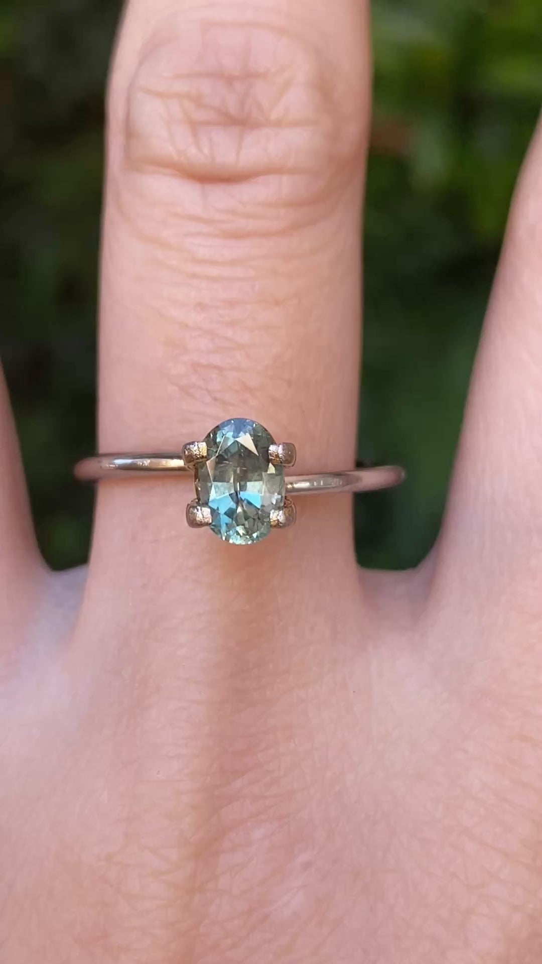 1.05ct Oval Cut Green Montana Sapphire SO743
