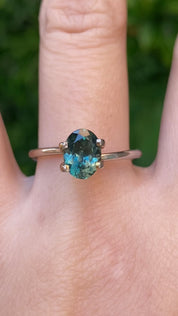 1.51ct Oval Cut Green Montana Sapphire SO697