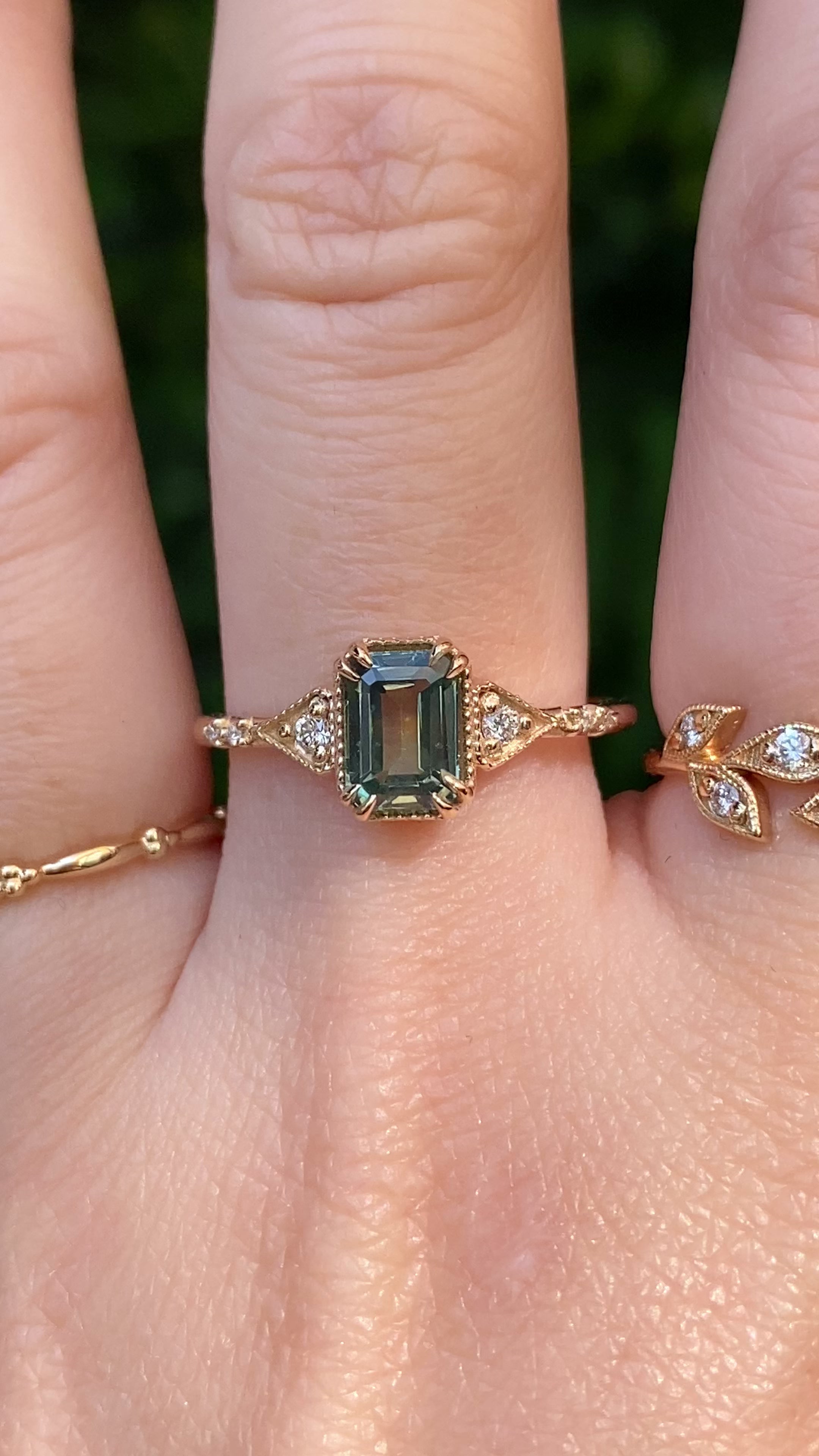 【一点物】アガサリング ・1.45ct・加熱モンタナ産グリーンサファイア・K14YG