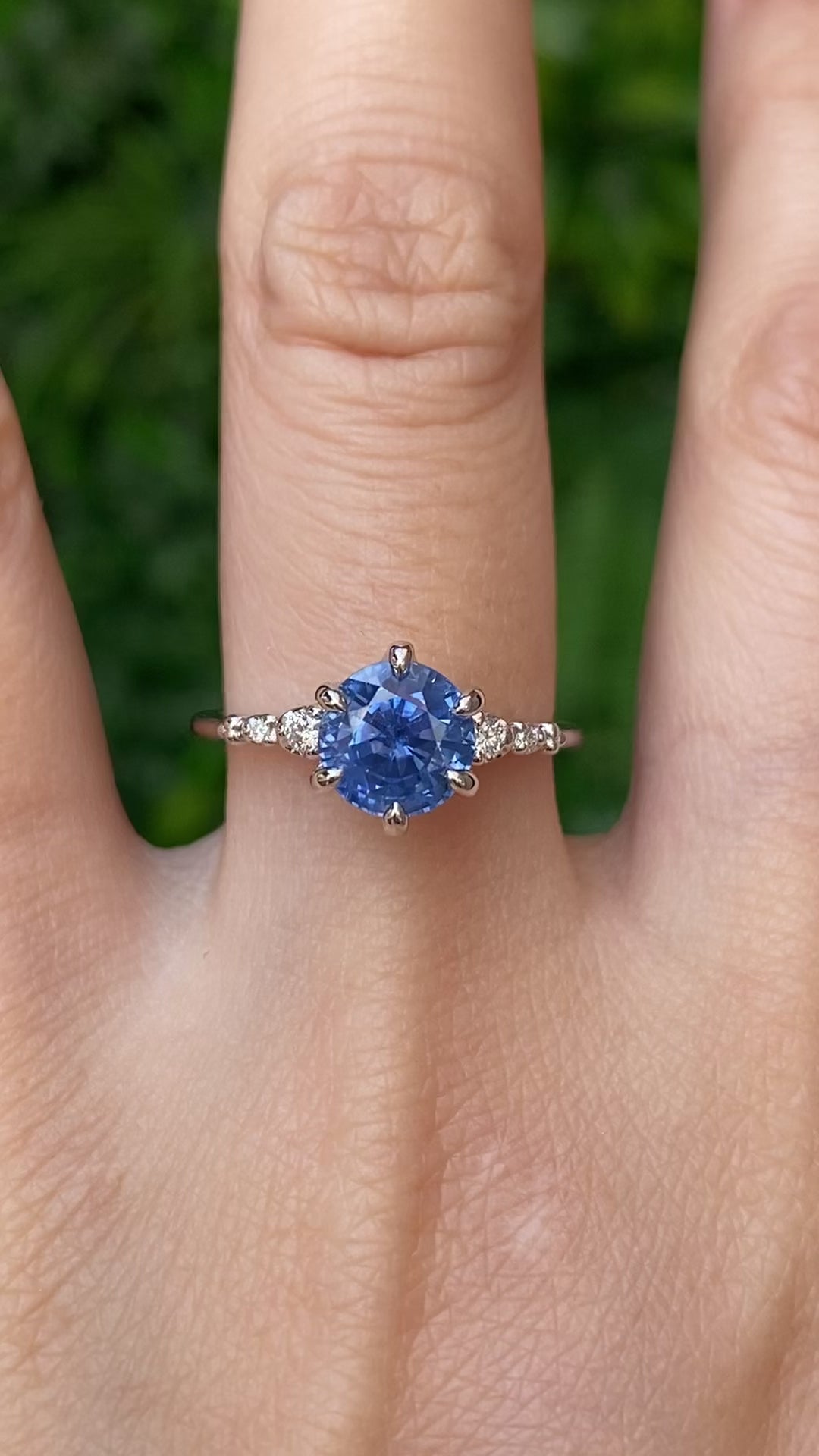 Estel Fleur Ring, 2.42ct Ceylon Sapphire