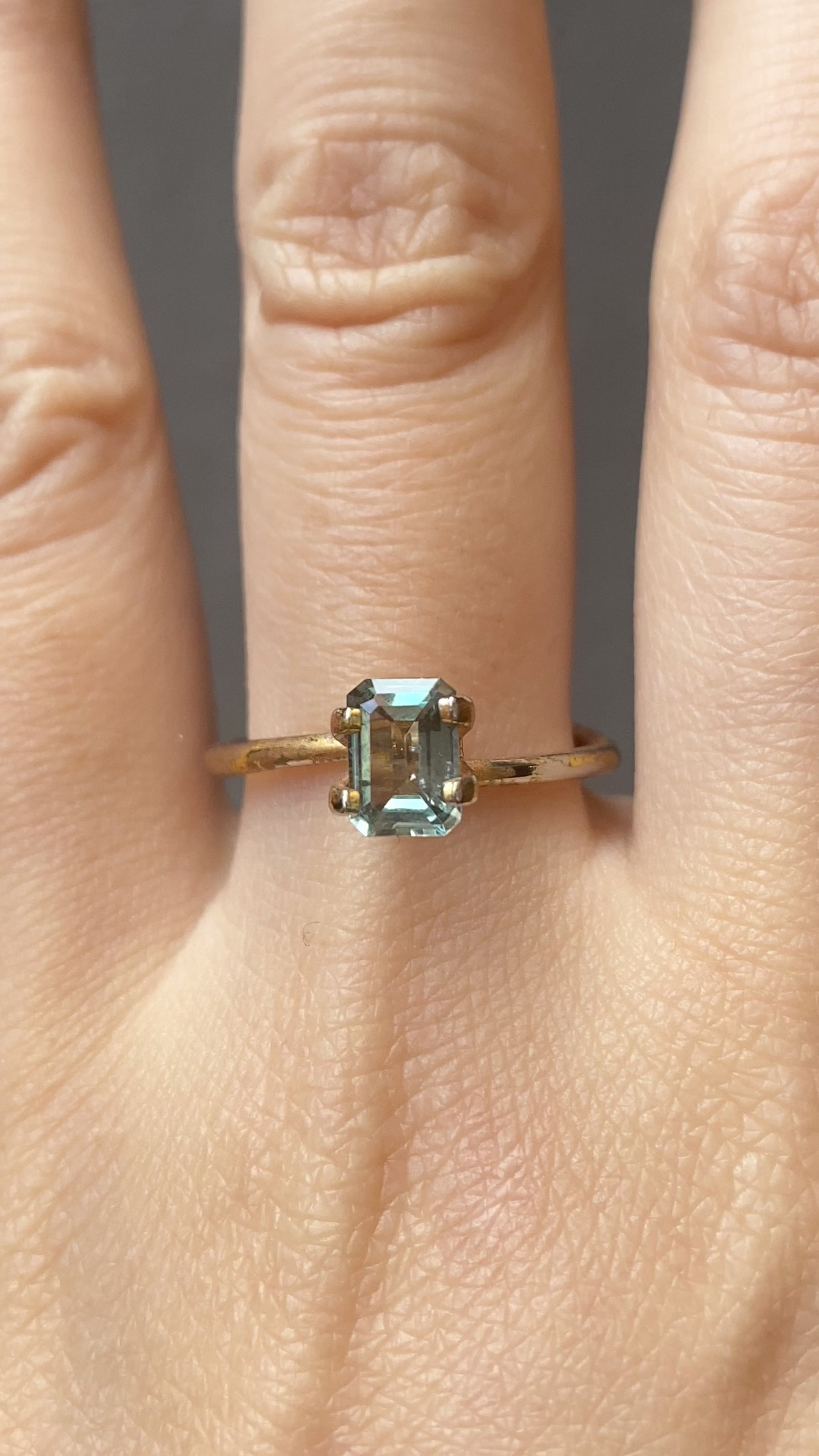 1.15ct Emerald Cut Light Green Montana Sapphire SF338