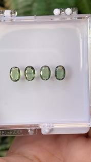0.70ct Calibrated Oval Green Sapphire (7x5mm)