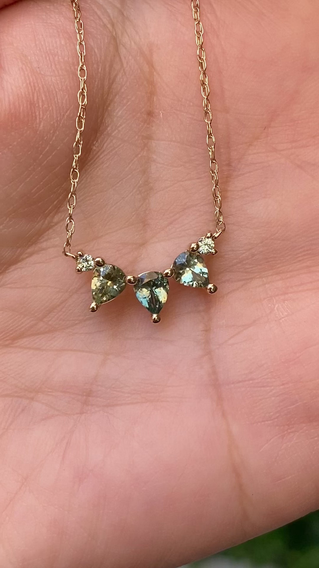 Green sapphire pear cut sapphire necklace 14k yelow gold