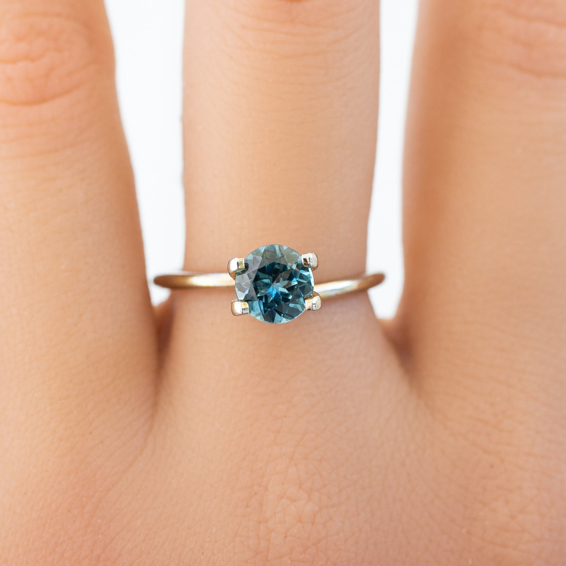 1.2ct Round Cut Teal Blue Montana Sapphire SR242