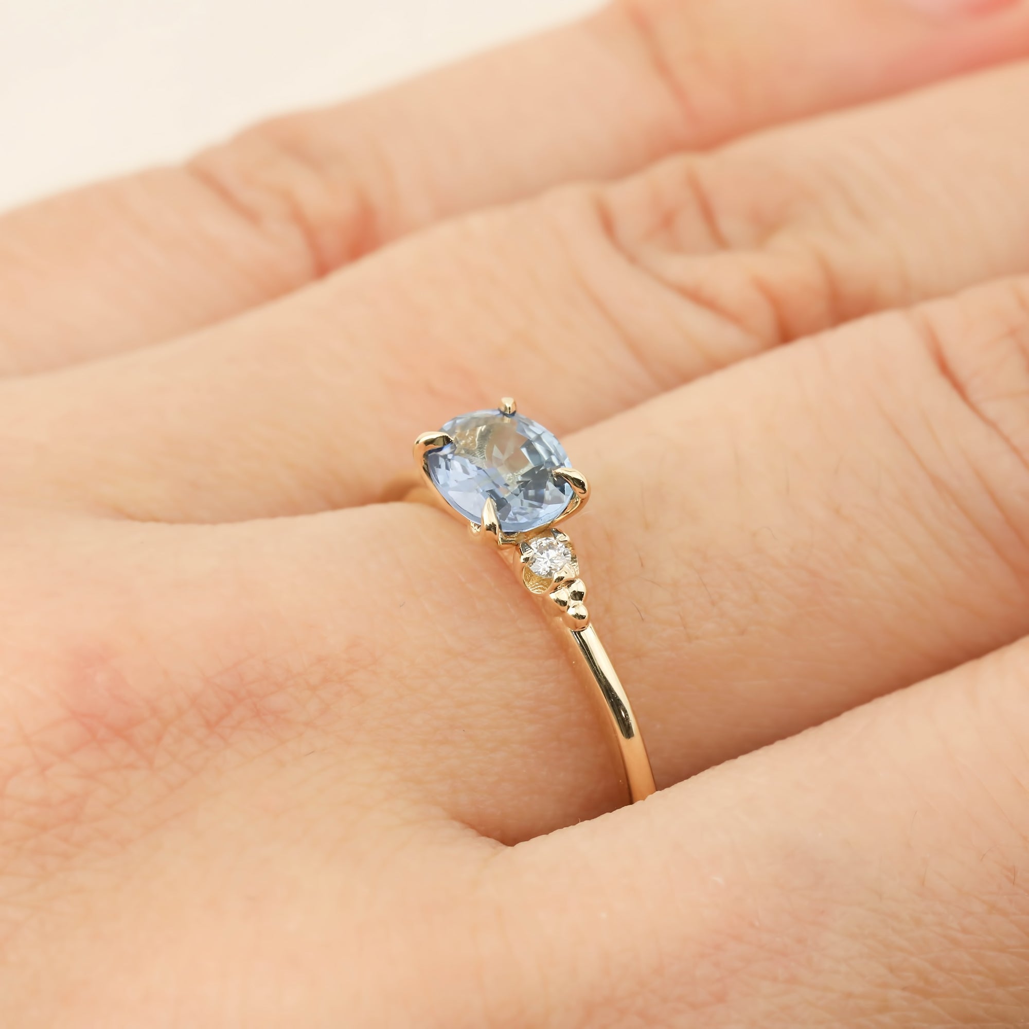 エステルリング -0.97ct ブルーサファイア ( 一つの種類 )