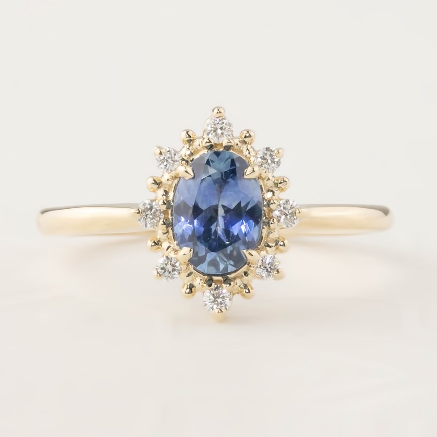 ビクトリアリング　ブルーモンタナサファイア　0.90ct　14Kイエローゴールド