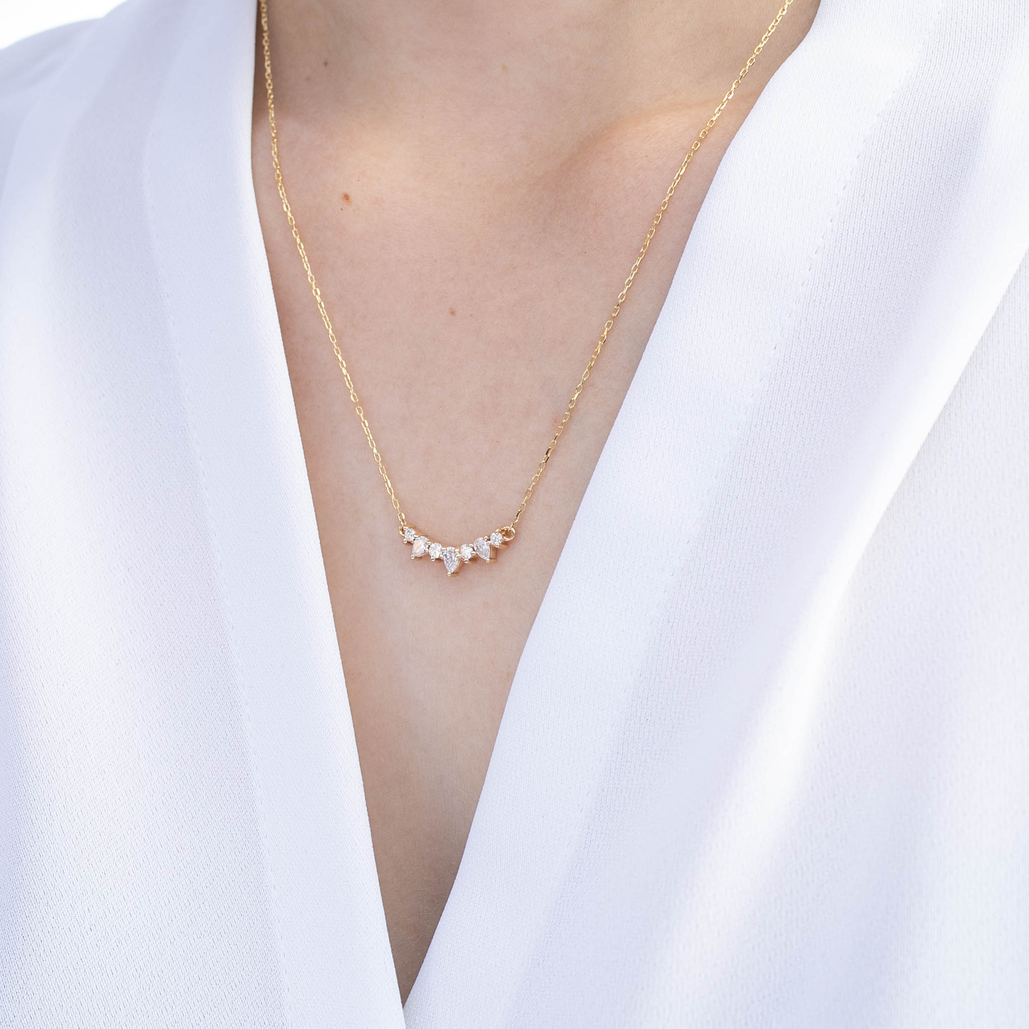 Gloria Curved Diamond Necklace 7 Stones