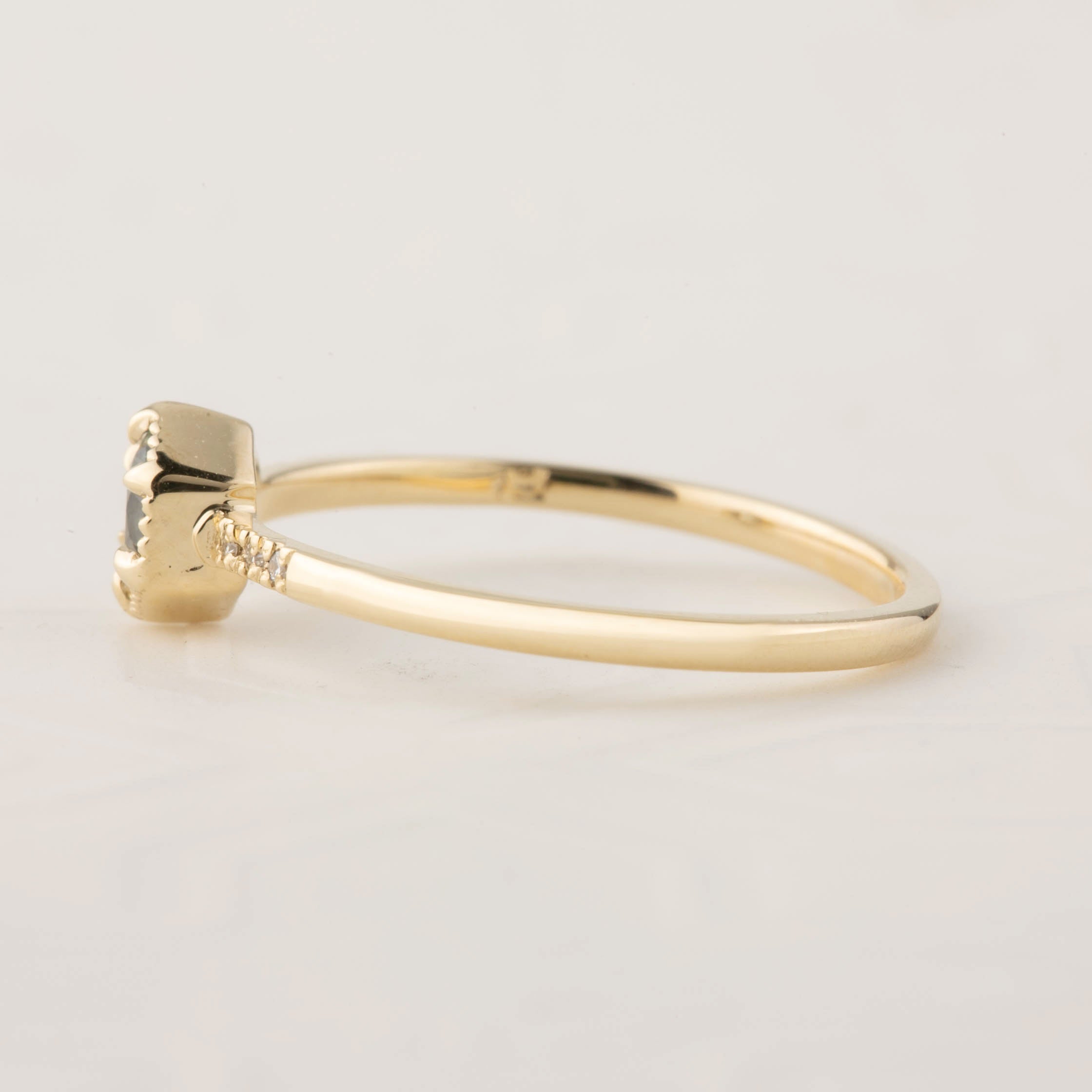 【即日配送】グレースリング ・0.45ct・加熱モンタナ産ブルーグリーンサファイア・K14YG