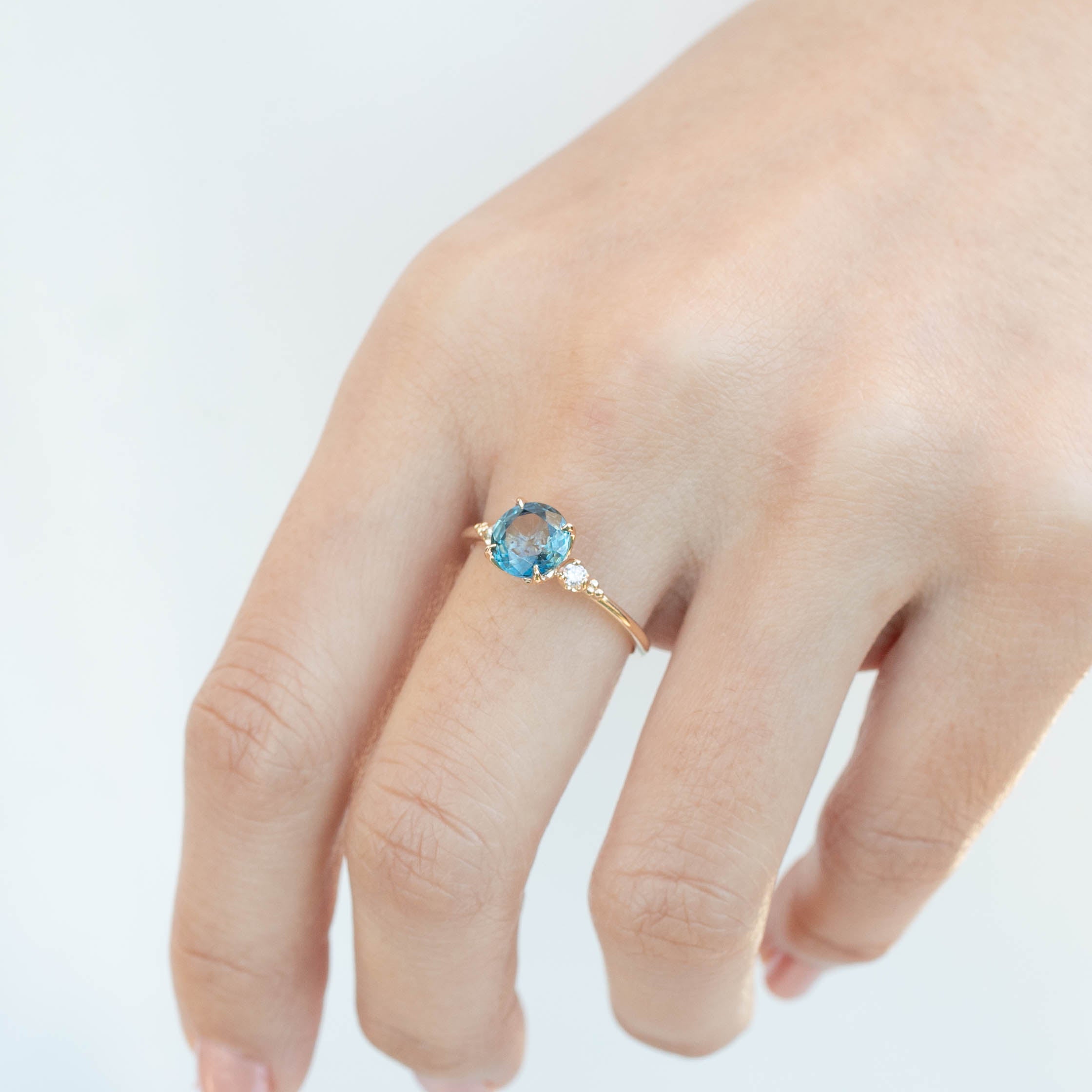 Estel Ring - 1.58ct Parti Blue Montana Sapphire