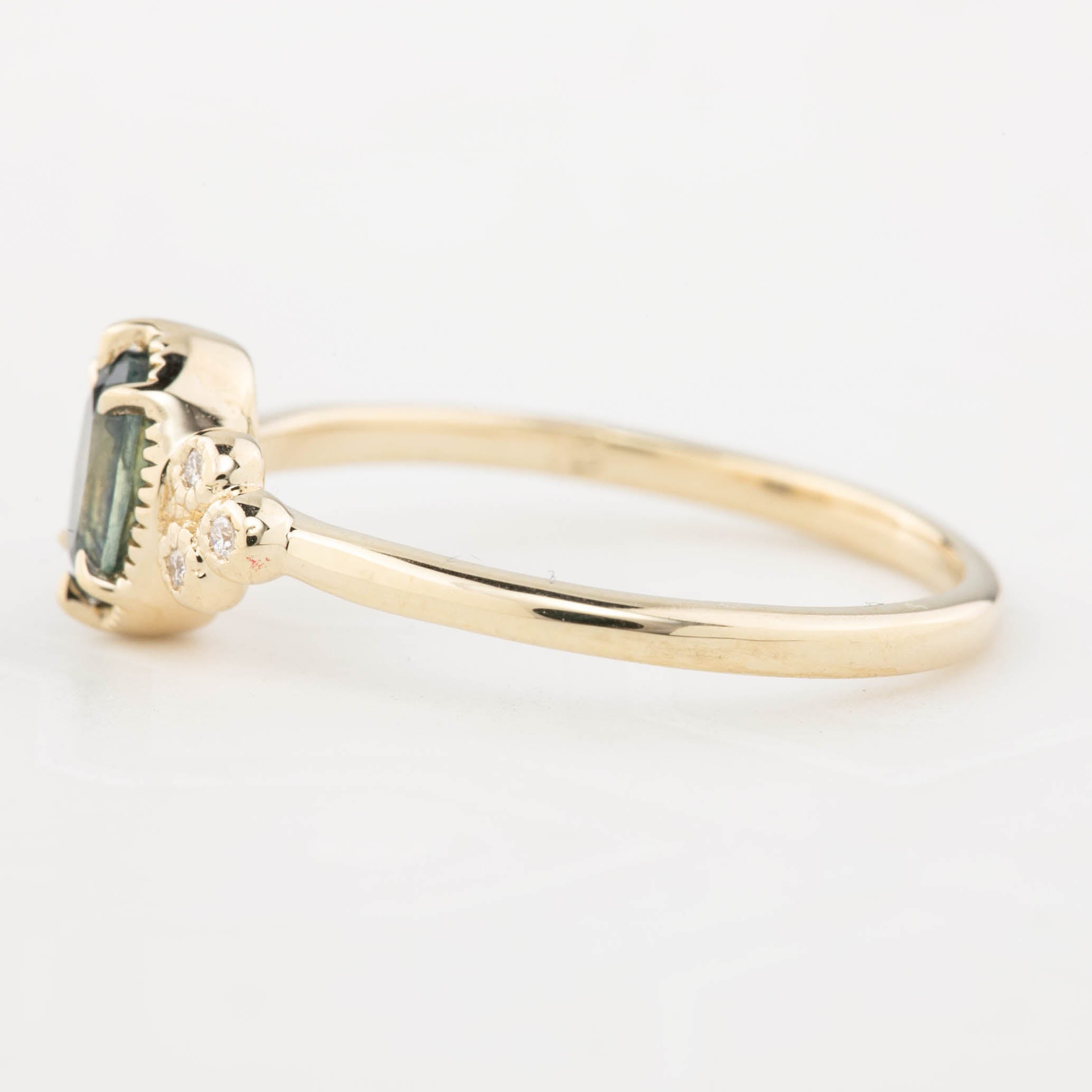 Celine Ring, Blue Montana Sapphire