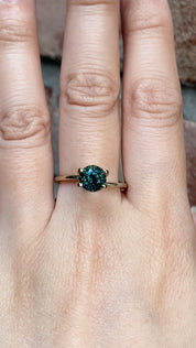 1.65ct Round Cut Blue Green Montana Sapphire SR216