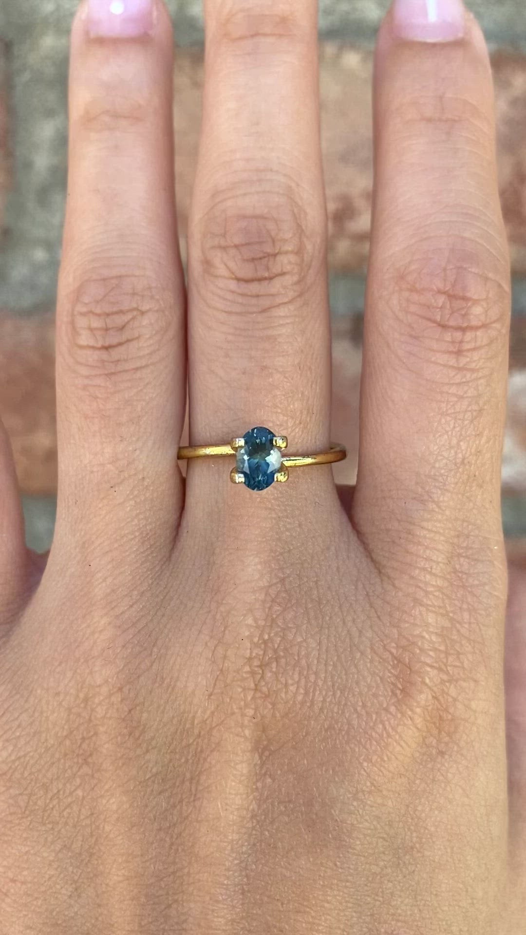 0.94ct Oval Cut Blue Green Montana Sapphire