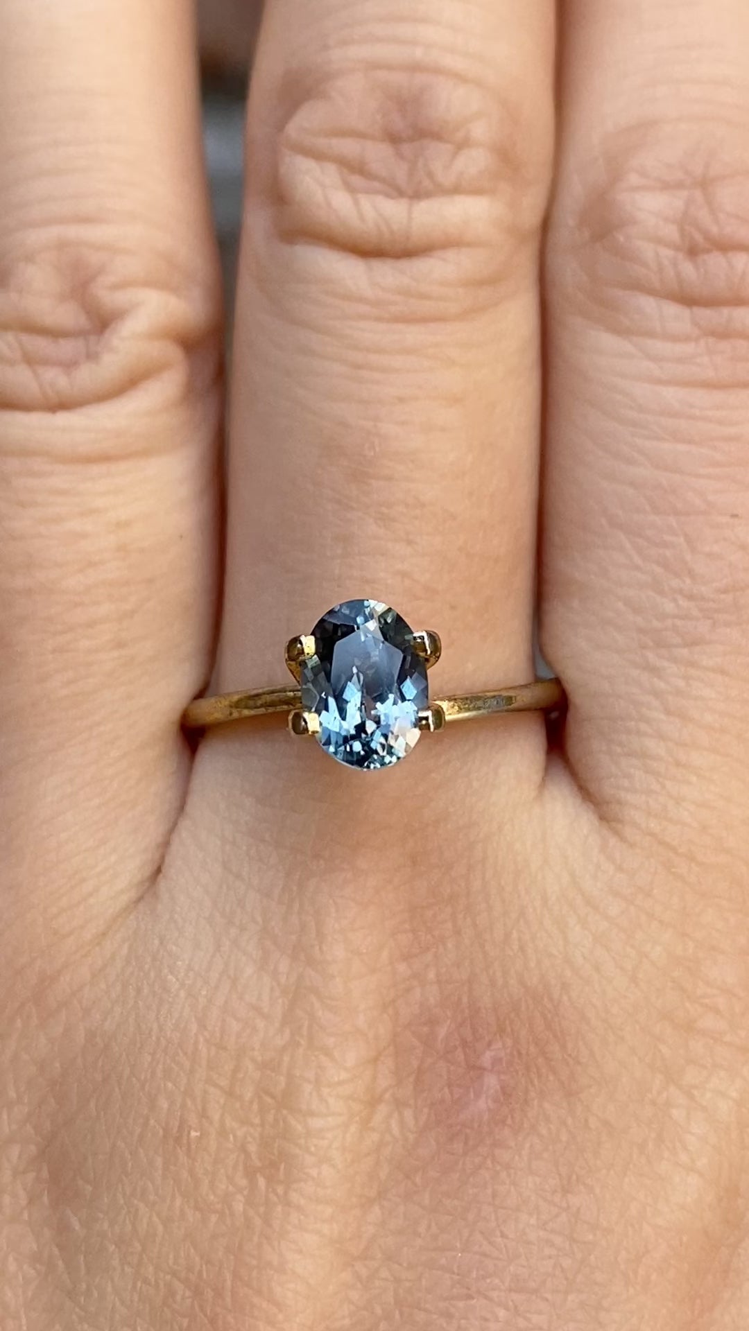 1.78ct Oval Cut Blue Montana Sapphire SO385