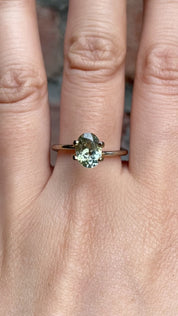 1.60ct Oval Cut Light Green Montana Sapphire SO332