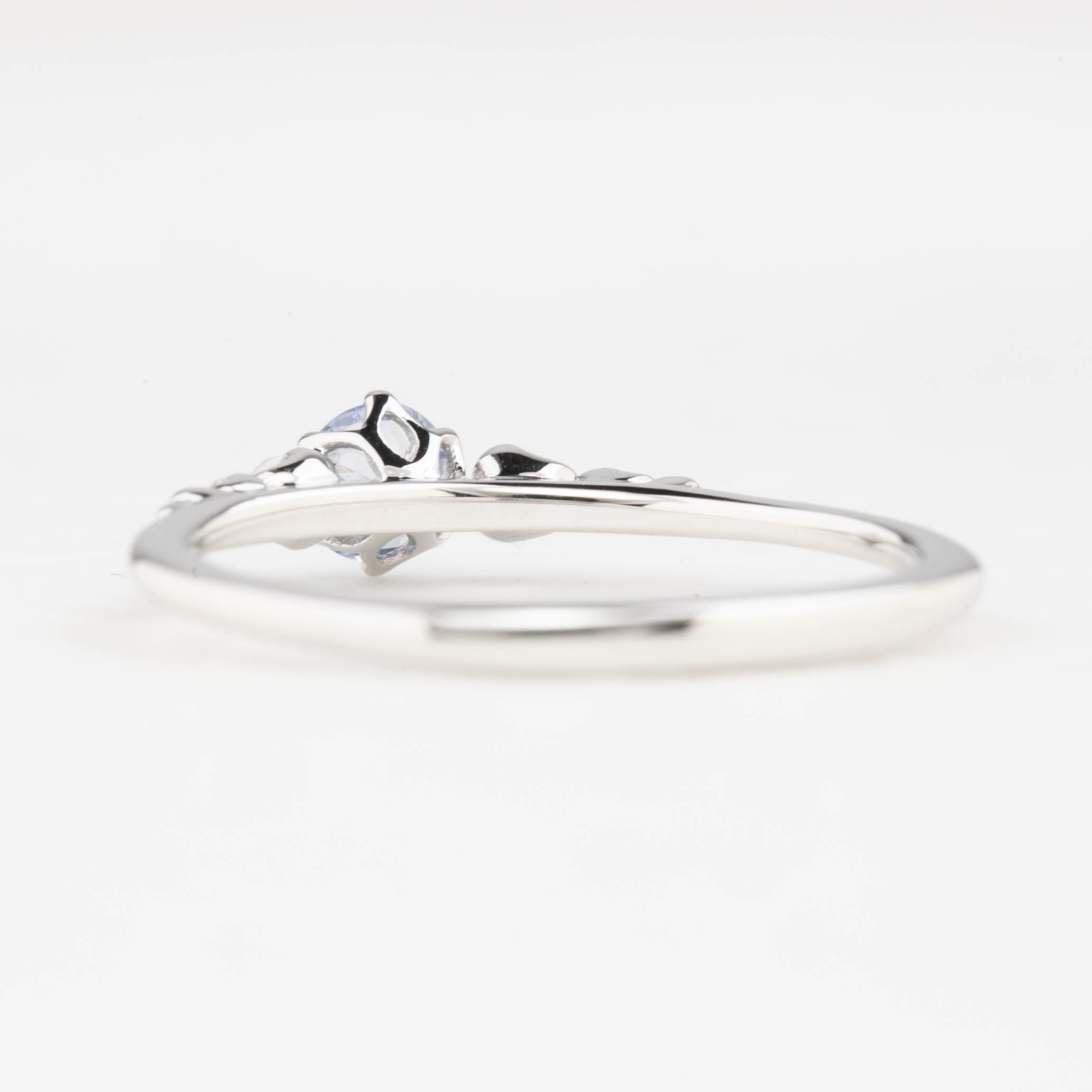 Estel Fleur Six Prongs Ring 4mm 0.30ct Light Blue Round Ceylon Sapphire, 14K White Gold