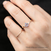 【即日配送】エミリーリング ・0.60ct・非加熱マダガスカル産ライトブルーサファイア・K14YG