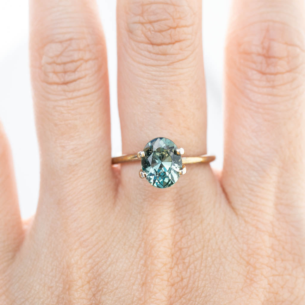 1.88ct Oval Cut Light Green Madagascar Sapphire SO327