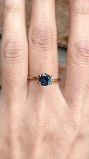 1.03ct Round Cut Deep Teal Blue Queensland Sapphire SR127