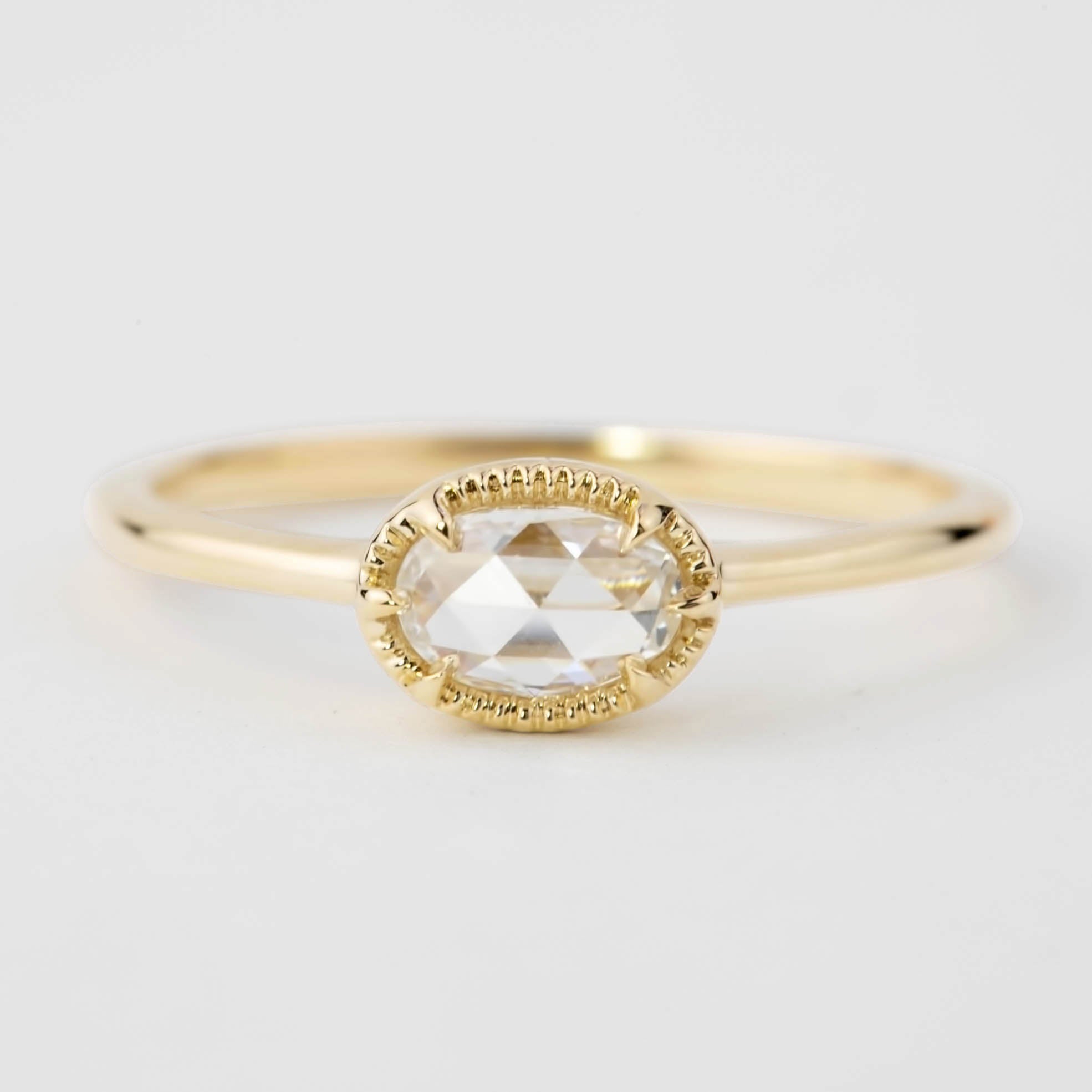 Ava East West Setting (Oval cut)