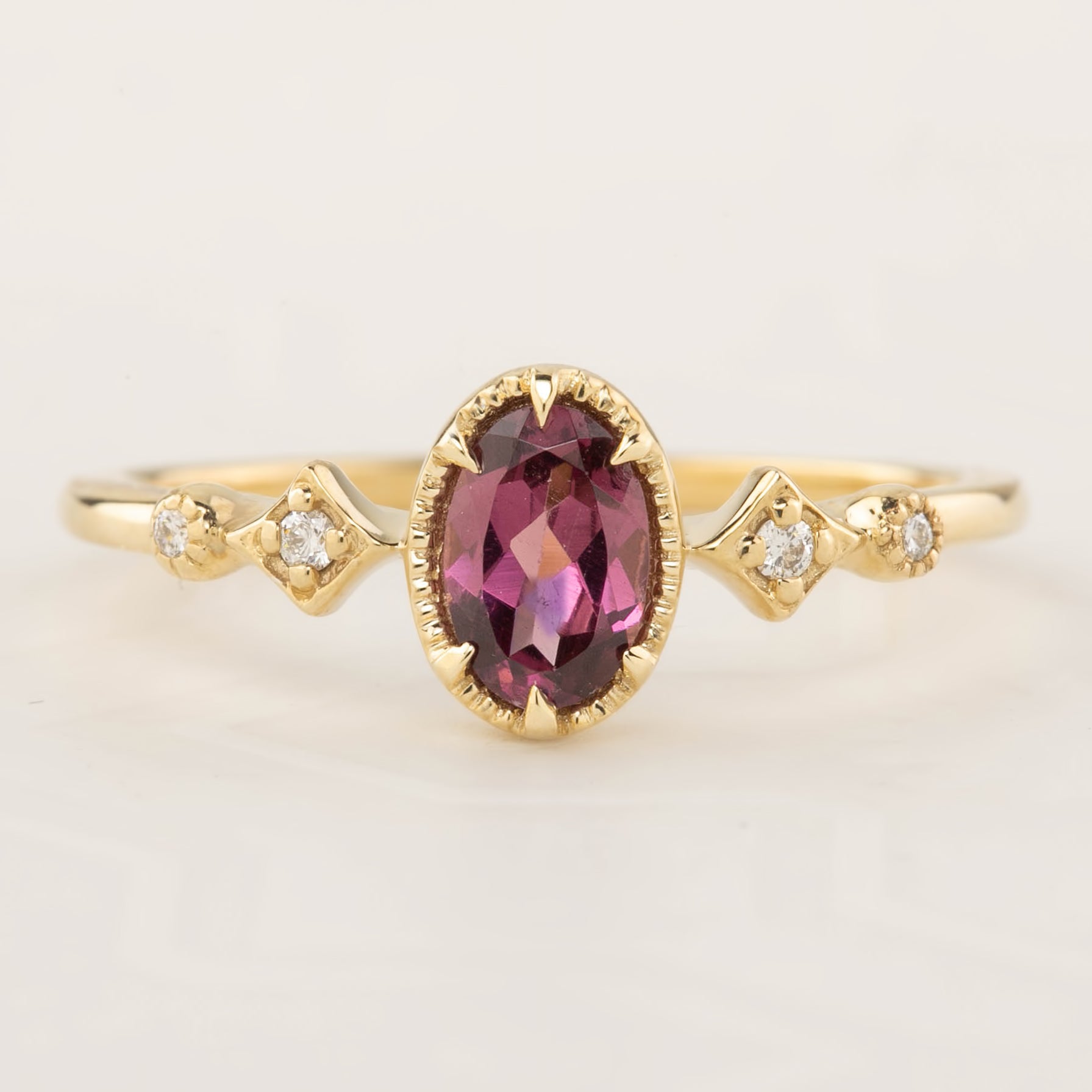 Stella Ring Garnet