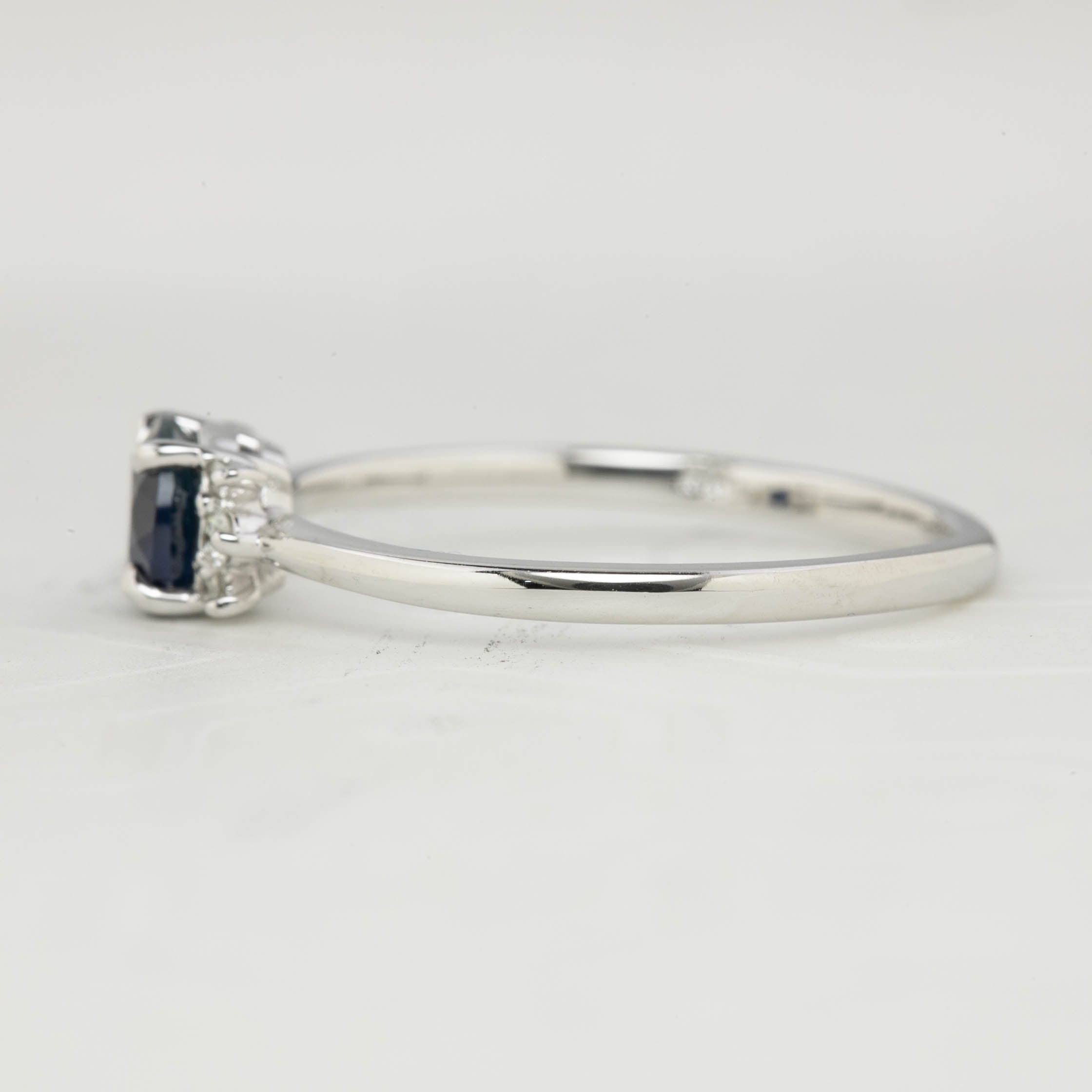 Lena Ring 0.65ct Blue Montana Sapphire, 14k White Gold